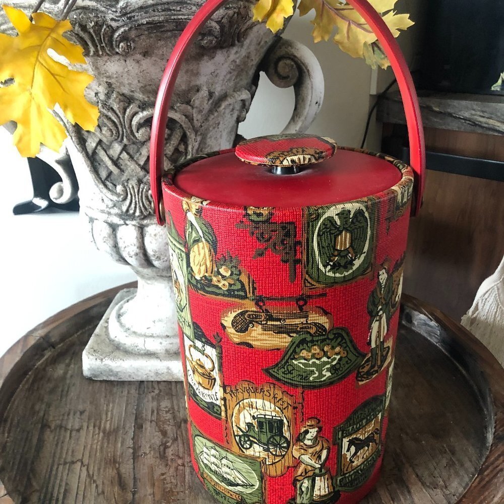 VINTAGE 70'S RED CLOTH INSULATED ICE BUCKET TAVERN/BAR THEME